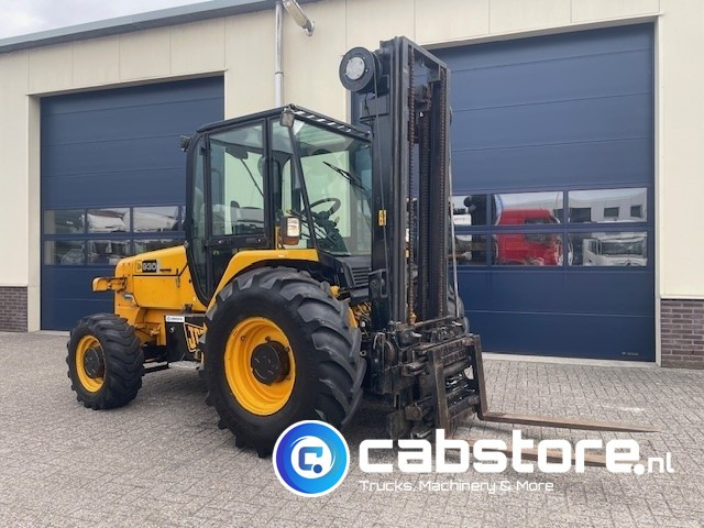JCB 930 Off-Road forklift - Ruwterrein heftruck -Bouwjaar 2008 - 4x4 - Side shift - Vorkverstelling - 550 cm hefhoogte - Chariot tout terrain: photos 2 JCB 930 Off-Road forklift - Ruwterrein heftruck -Bouwjaar 2008 - 4x4 - Side shift - Vorkverstelling - 550 cm hefhoogte - Chariot tout terrain: photos 2