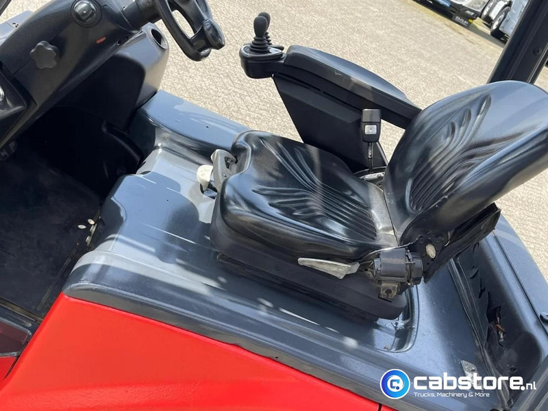 Linde E18PH-01 Elektrische hef truck - Electric Forklift - Year 2011- Side shift - Vorkverstelling - Chariot élévateur: photos 5 Linde E18PH-01 Elektrische hef truck - Electric Forklift - Year 2011- Side shift - Vorkverstelling - Chariot élévateur: photos 5