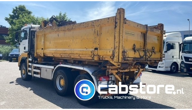 MAN TGS 26.440 6X6 BB EEV MAN TGS 26.440 Euro 5 EEV - 6X6 - Laadkraan - Kipper - Kabelsysteem - Bouwjaar 2010 - Km 657.509 - APK tot 22-11-2025 !! - Camion grue: photos 5 MAN TGS 26.440 6X6 BB EEV MAN TGS 26.440 Euro 5 EEV - 6X6 - Laadkraan - Kipper - Kabelsysteem - Bouwjaar 2010 - Km 657.509 - APK tot 22-11-2025 !! - Camion grue: photos 5