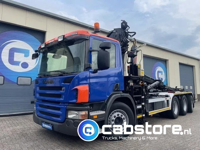 Scania P380 LB 8x4*4 HNA Euro 5 - HIAB 211 E-3 Hipro Crane with remote control + Multilift XR26S61 Hooklift - Year 2009 - Km 336.501 !! - Good condition - Camion grue: photos 3 Scania P380 LB 8x4*4 HNA Euro 5 - HIAB 211 E-3 Hipro Crane with remote control + Multilift XR26S61 Hooklift - Year 2009 - Km 336.501 !! - Good condition - Camion grue: photos 3