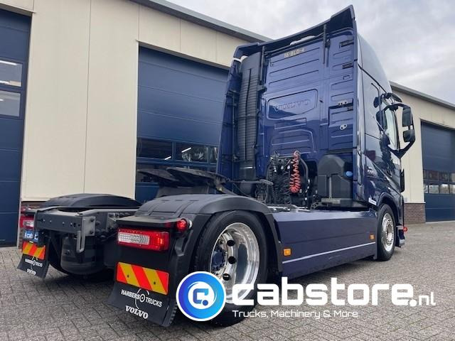 Volvo FH 500 4x2 Euro 6 - MEGA - Pneumatische Hefschotel - Bouwjaar 08-2018 - VEB+ Brake - Full Air - Globetrotter XL- NL Truck!! - Tracteur routier: photos 4 Volvo FH 500 4x2 Euro 6 - MEGA - Pneumatische Hefschotel - Bouwjaar 08-2018 - VEB+ Brake - Full Air - Globetrotter XL- NL Truck!! - Tracteur routier: photos 4