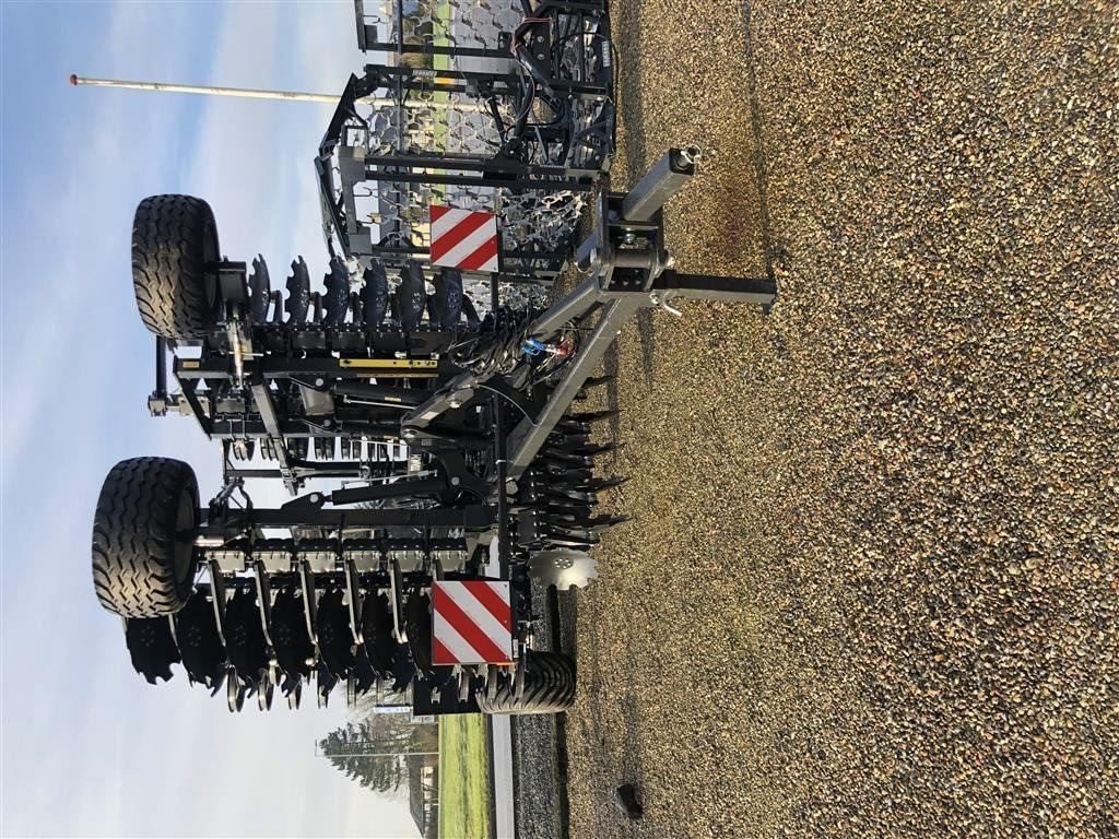 Agroland TITANUM HEAVY THV500 - Herse rotative: photos 2 Agroland TITANUM HEAVY THV500 - Herse rotative: photos 2