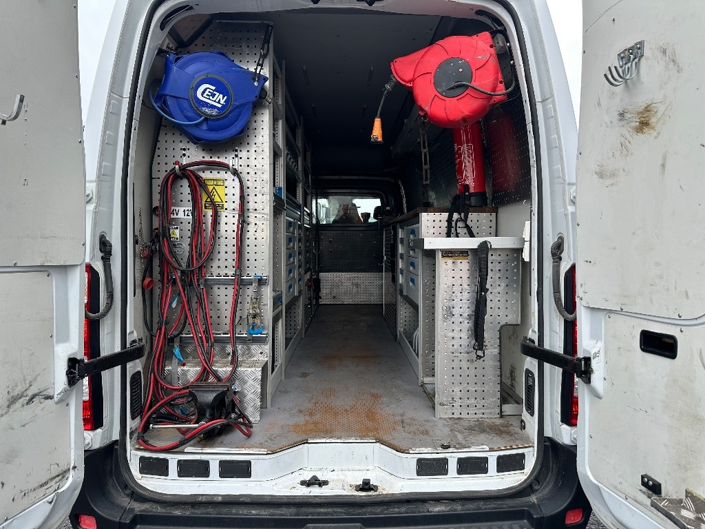Renault Master huoltoauto varusteineen  - Fourgon utilitaire: photos 5 Renault Master huoltoauto varusteineen  - Fourgon utilitaire: photos 5