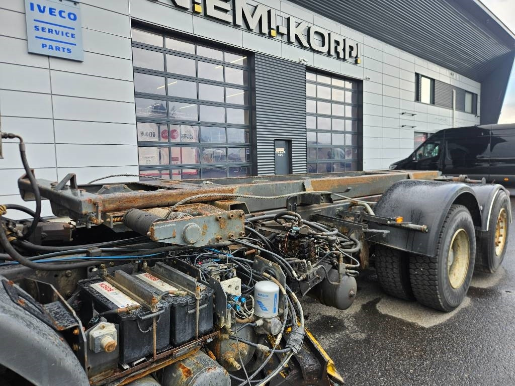 Renault Premium 320 tienhoitoauto  - Châssis cabine: photos 5 Renault Premium 320 tienhoitoauto  - Châssis cabine: photos 5