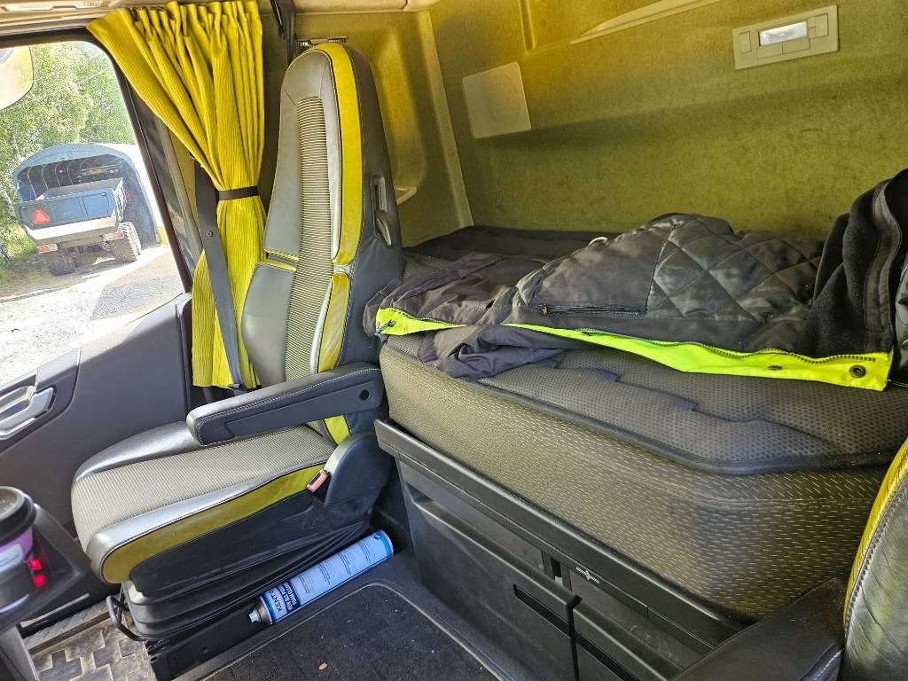 Camion grumier Volvo FH 16 750 8x4 76tn yhdistelmä: photos 9 Camion grumier Volvo FH 16 750 8x4 76tn yhdistelmä: photos 9