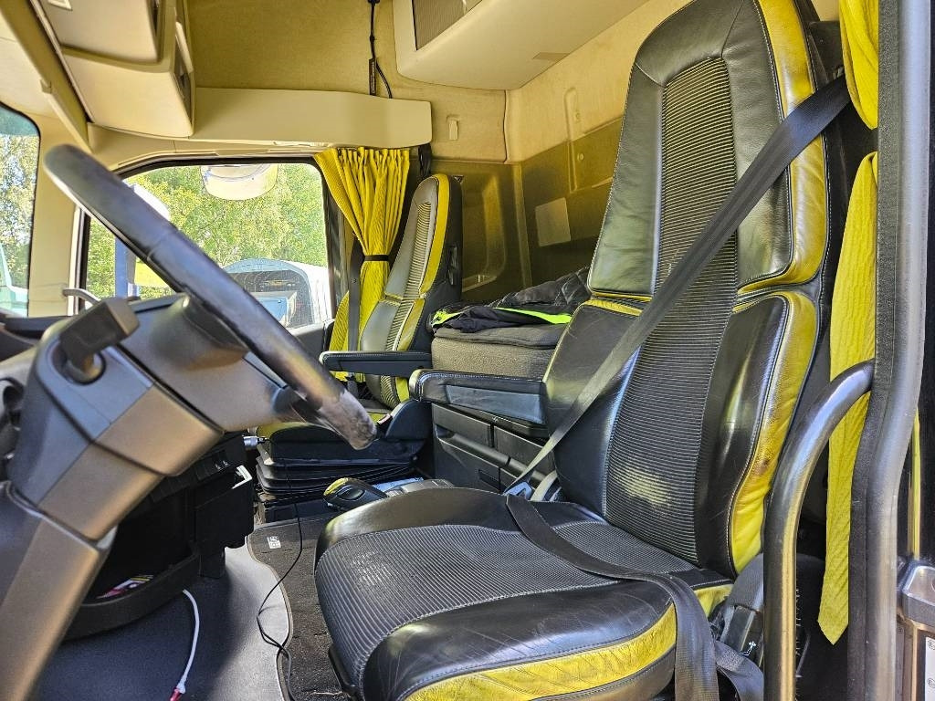 Camion grumier Volvo FH 16 750 8x4 76tn yhdistelmä: photos 8 Camion grumier Volvo FH 16 750 8x4 76tn yhdistelmä: photos 8