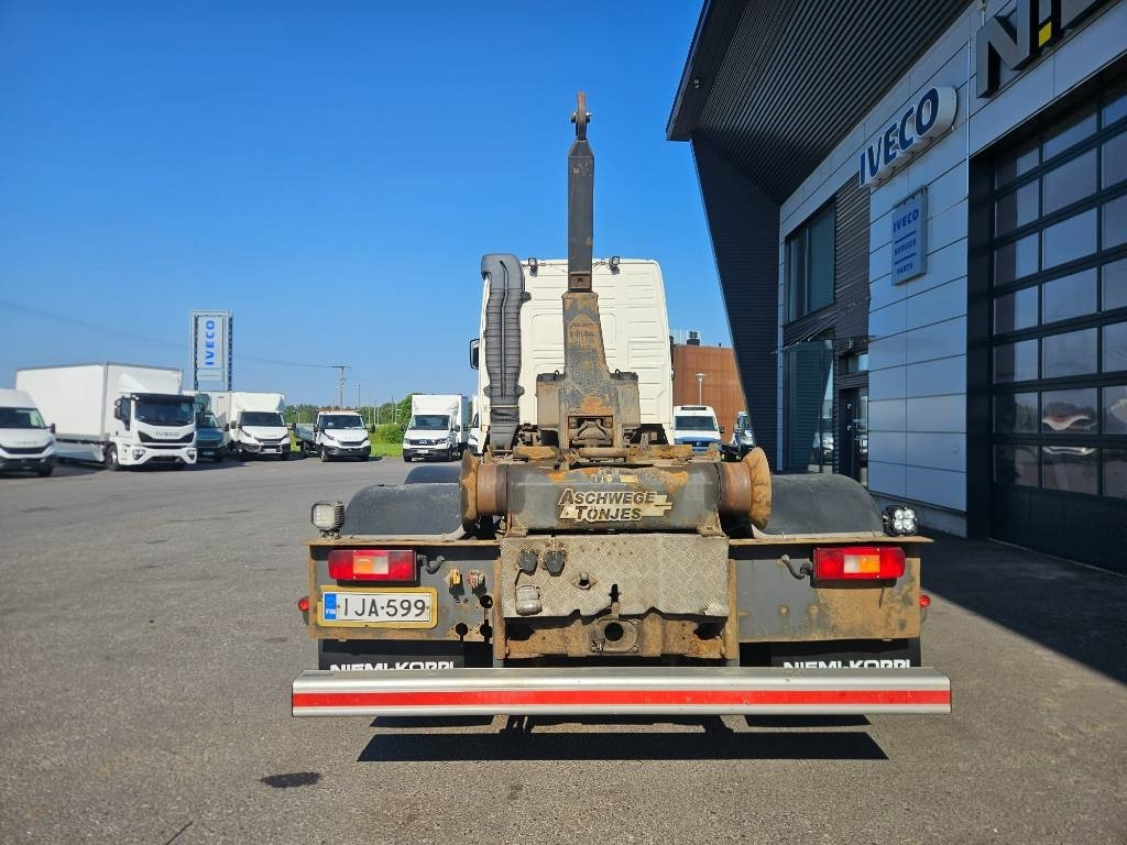 Volvo FH12 460 - Camion ampliroll: photos 5 Volvo FH12 460 - Camion ampliroll: photos 5