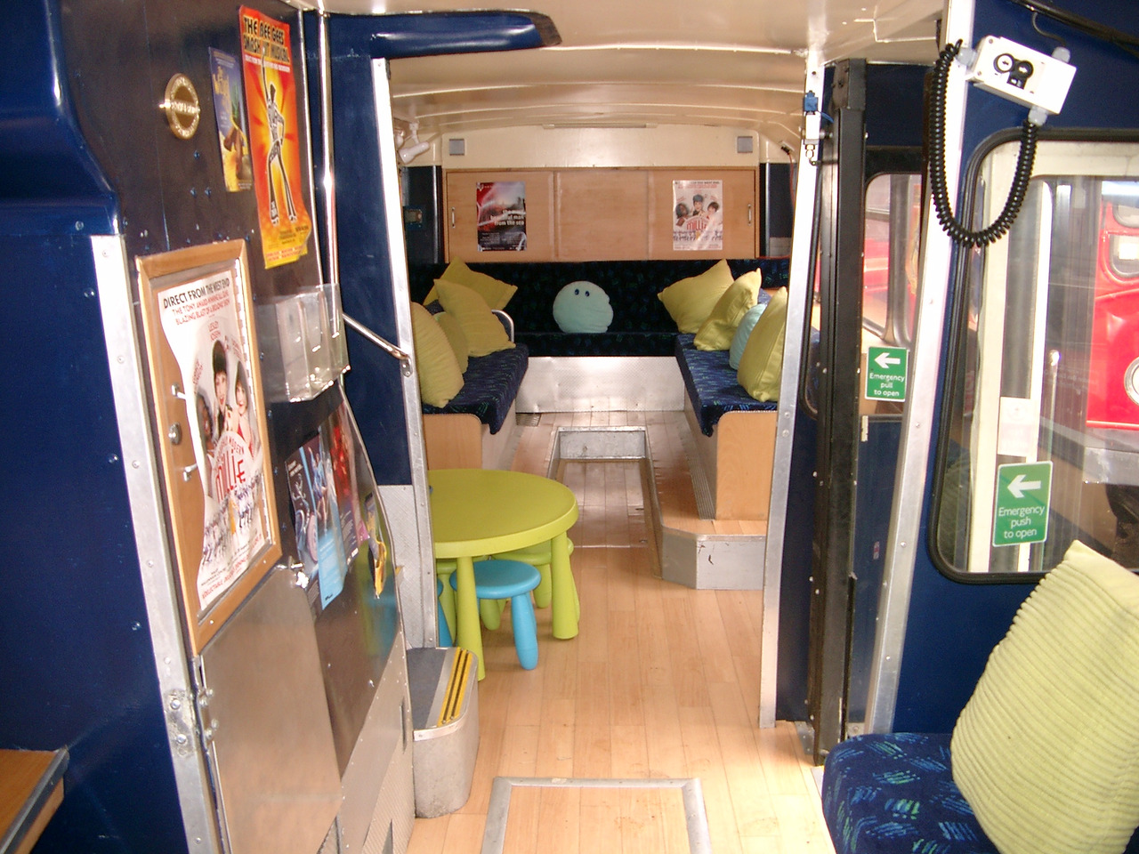 MCW METROBUS EDUCATIONAL, MARKETING, CLASSROOM or EXHIBITION - Bus à impériale: photos 5 MCW METROBUS EDUCATIONAL, MARKETING, CLASSROOM or EXHIBITION - Bus à impériale: photos 5