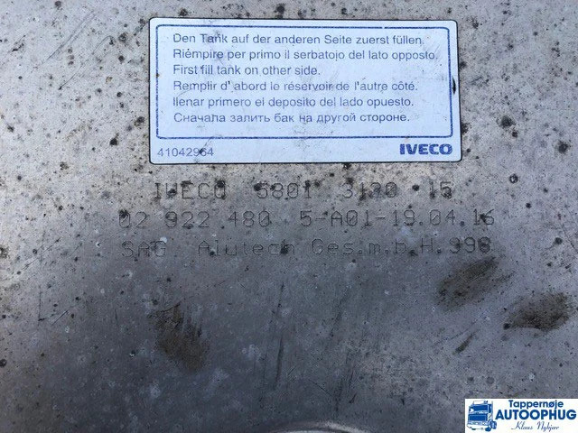 Iveco Brændstoftank Oem No : 58013132015 - Réservoir de carburant pour Camion: photos 1 Iveco Brændstoftank Oem No : 58013132015 - Réservoir de carburant pour Camion: photos 1