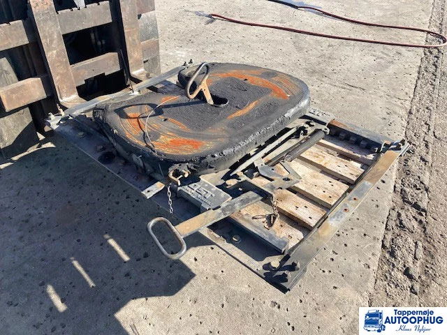 MAN JOST flytbar skammel - Sellette d'attelage pour Camion: photos 4 MAN JOST flytbar skammel - Sellette d'attelage pour Camion: photos 4