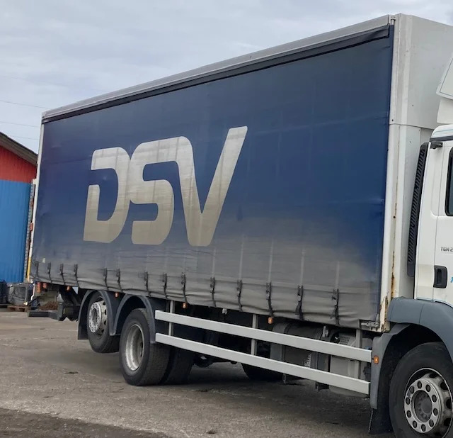 MAN TGM 26.290 6X2/4 - Camion à rideaux coulissants: photos 2 MAN TGM 26.290 6X2/4 - Camion à rideaux coulissants: photos 2