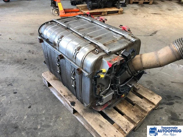 Mercedes-Benz Actros Exhaust Mercedes A 011 490 76 12 - Système d'échappement pour Camion: photos 5 Mercedes-Benz Actros Exhaust Mercedes A 011 490 76 12 - Système d'échappement pour Camion: photos 5