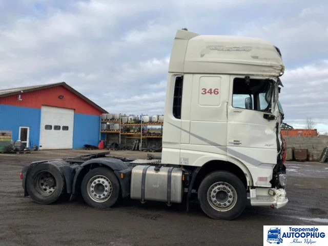 DAF XF480 6X2/4 - Tracteur routier: photos 3 DAF XF480 6X2/4 - Tracteur routier: photos 3