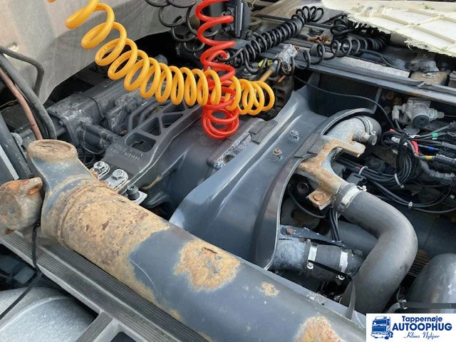 Scania R520 6X2 Retarder - Tracteur routier: photos 4 Scania R520 6X2 Retarder - Tracteur routier: photos 4