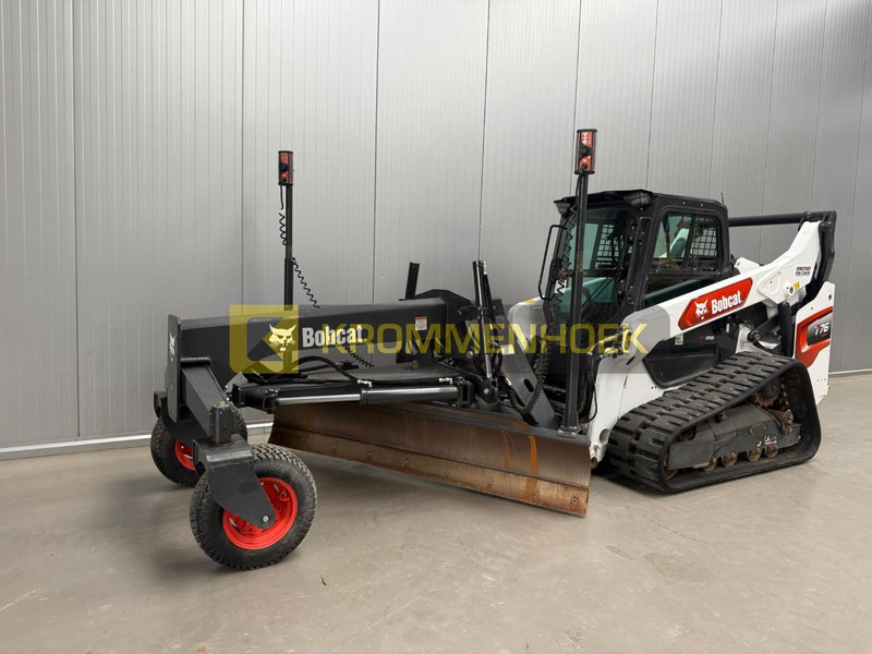 Bobcat T 76 Laser Grader 244 cm HD - Mini chargeuse: photos 2 Bobcat T 76 Laser Grader 244 cm HD - Mini chargeuse: photos 2