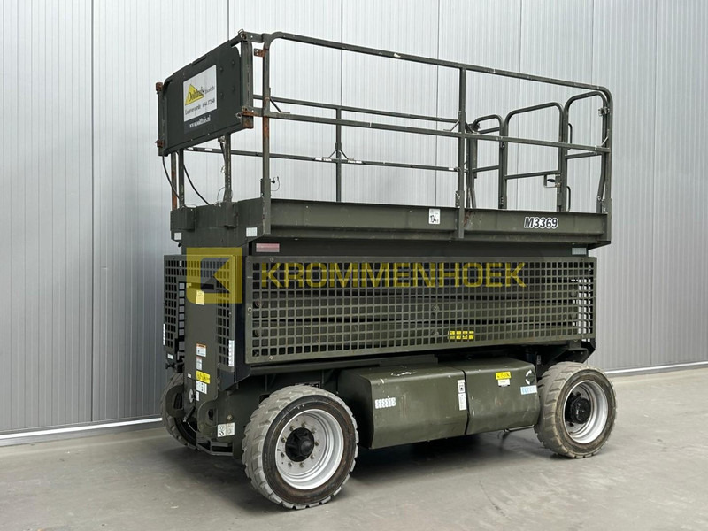 JLG M 3369 - Nacelle ciseaux: photos 2 JLG M 3369 - Nacelle ciseaux: photos 2