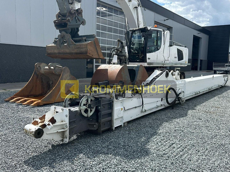 Pelle Liebherr R 946 LC Cosben 27 Meter Telescooparm: photos 18
