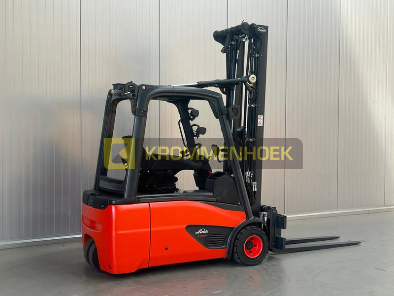 Linde E 20 L Snelwissel vorken - Chariot élévateur électrique: photos 4 Linde E 20 L Snelwissel vorken - Chariot élévateur électrique: photos 4