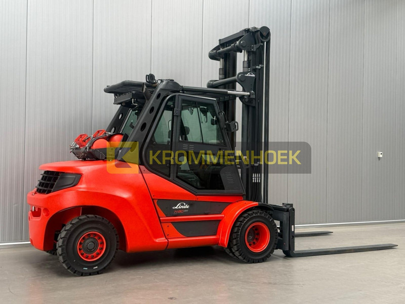 Linde H 80 T-900 - Chariot élévateur à gaz: photos 4 Linde H 80 T-900 - Chariot élévateur à gaz: photos 4