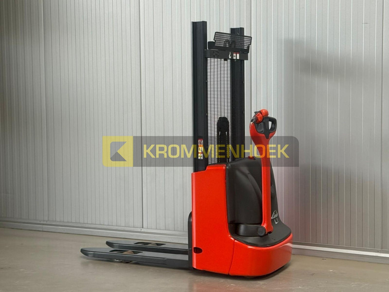 Linde L 10 - Gerbeur: photos 3 Linde L 10 - Gerbeur: photos 3