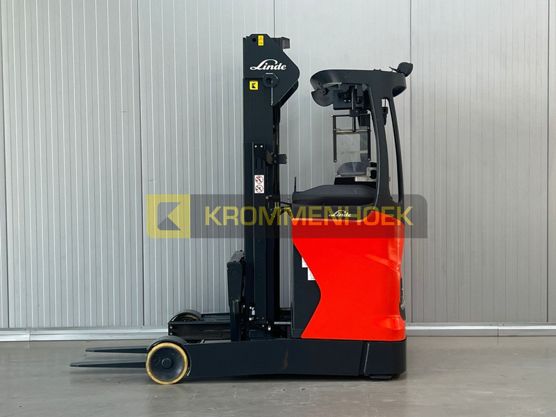 Linde R 16 - Chariot à mât rétractable: photos 1 Linde R 16 - Chariot à mât rétractable: photos 1