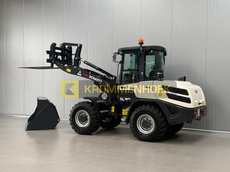 Terex TL80 - Chargeuse sur pneus: photos 3 Terex TL80 - Chargeuse sur pneus: photos 3