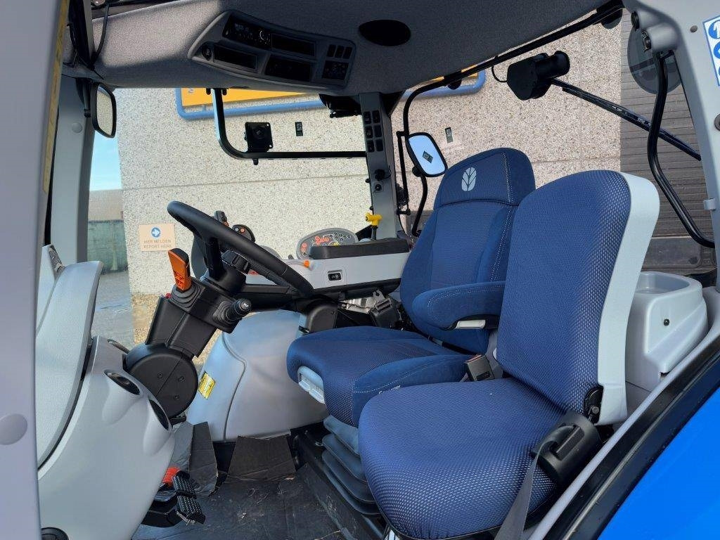 Tracteur agricole New Holland T6.180 Dynamic Command,: photos 23