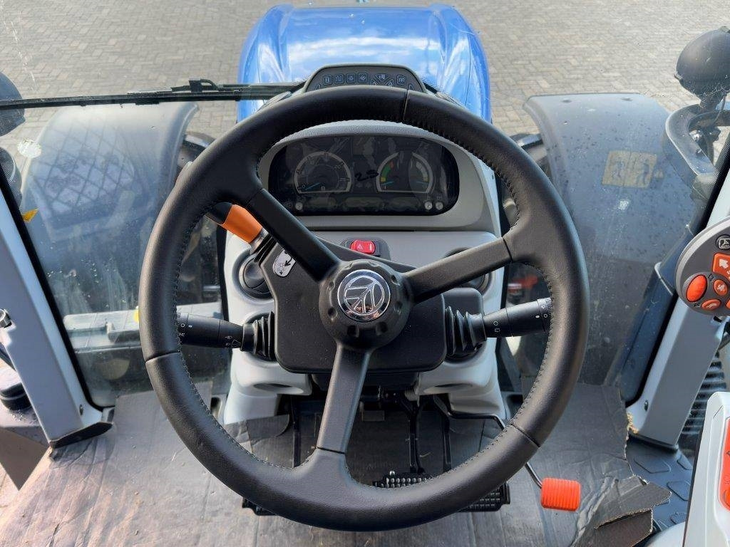 Tracteur agricole New Holland T6.180 Dynamic Command,: photos 30