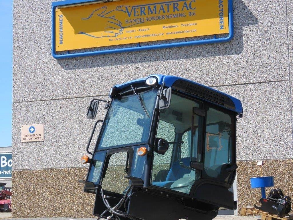 New Holland TK - Cabine pour Engins de chantier: photos 1 New Holland TK - Cabine pour Engins de chantier: photos 1