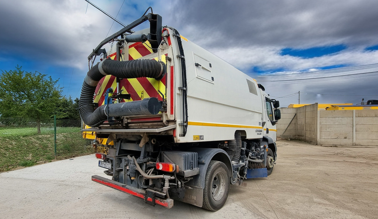 DAF LF220 - Balayeuse de voirie: photos 5 DAF LF220 - Balayeuse de voirie: photos 5