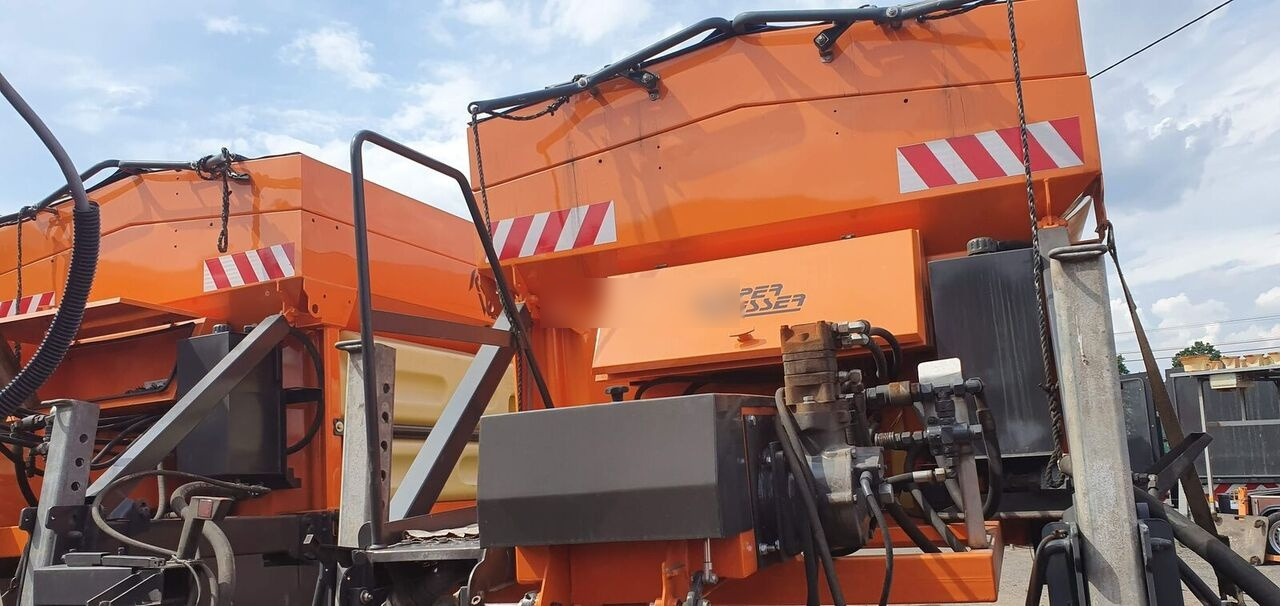 Küpper-Weisser IMSSN 7m3 - Epandeur de sable pour Véhicule de voirie/ Spécial: photos 3 Küpper-Weisser IMSSN 7m3 - Epandeur de sable pour Véhicule de voirie/ Spécial: photos 3