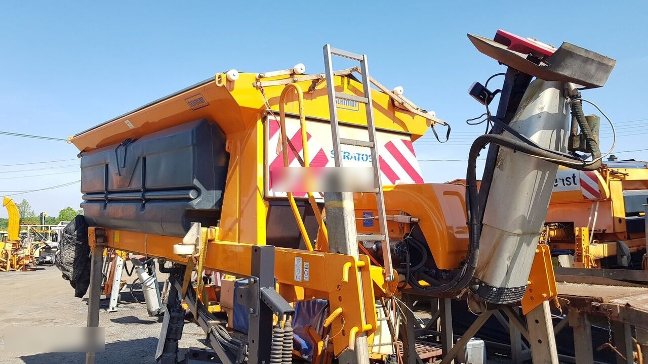 Epandeur de sable pour Véhicule de voirie/ Spécial Schmidt Solarko piaskarka SCHMIDT STRATOS 5m3 20: photos 11