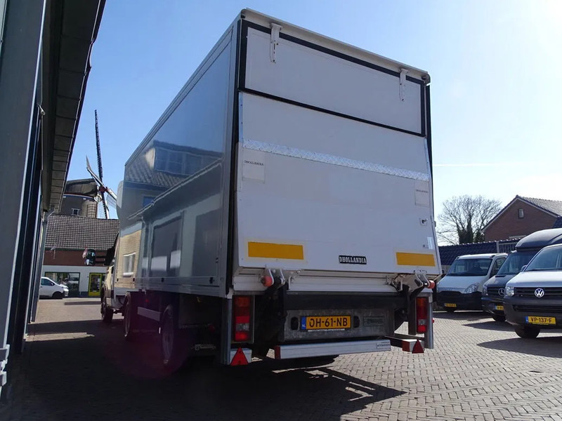 Iveco Daily 35C17 Be combinatie be trekker podium oplegger 3080 KG laadvm. 1.5 Ton Laadklep - Tracteur routier: photos 3 Iveco Daily 35C17 Be combinatie be trekker podium oplegger 3080 KG laadvm. 1.5 Ton Laadklep - Tracteur routier: photos 3