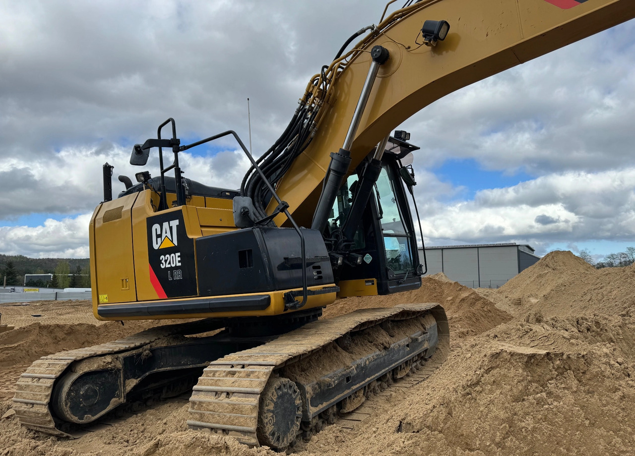 CATERPILLAR 320 EL ROTOTILT SYSTEM GPS LEICA - Pelle sur chenille: photos 1 CATERPILLAR 320 EL ROTOTILT SYSTEM GPS LEICA - Pelle sur chenille: photos 1