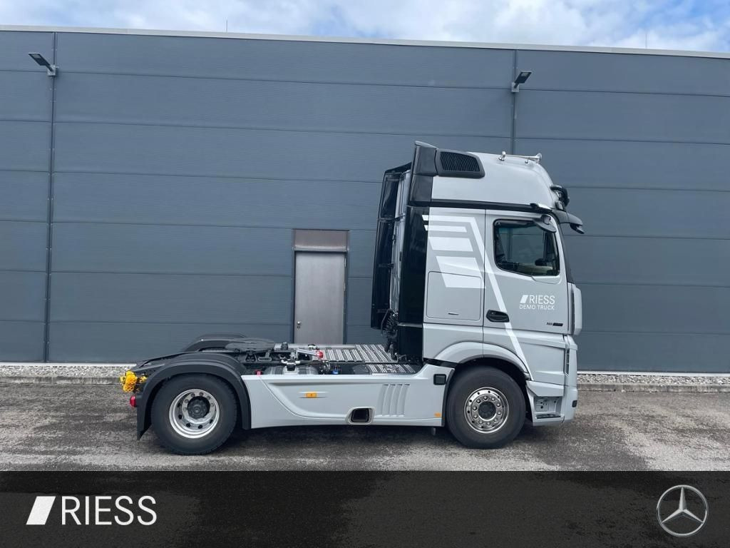 Mercedes-Benz Actros 1863 LS 4x2 Schubbodenhydraulik - Camion: photos 3 Mercedes-Benz Actros 1863 LS 4x2 Schubbodenhydraulik - Camion: photos 3