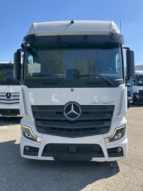 Mercedes-Benz Actros 1851 LS 4x2 - Tracteur routier: photos 3 Mercedes-Benz Actros 1851 LS 4x2 - Tracteur routier: photos 3