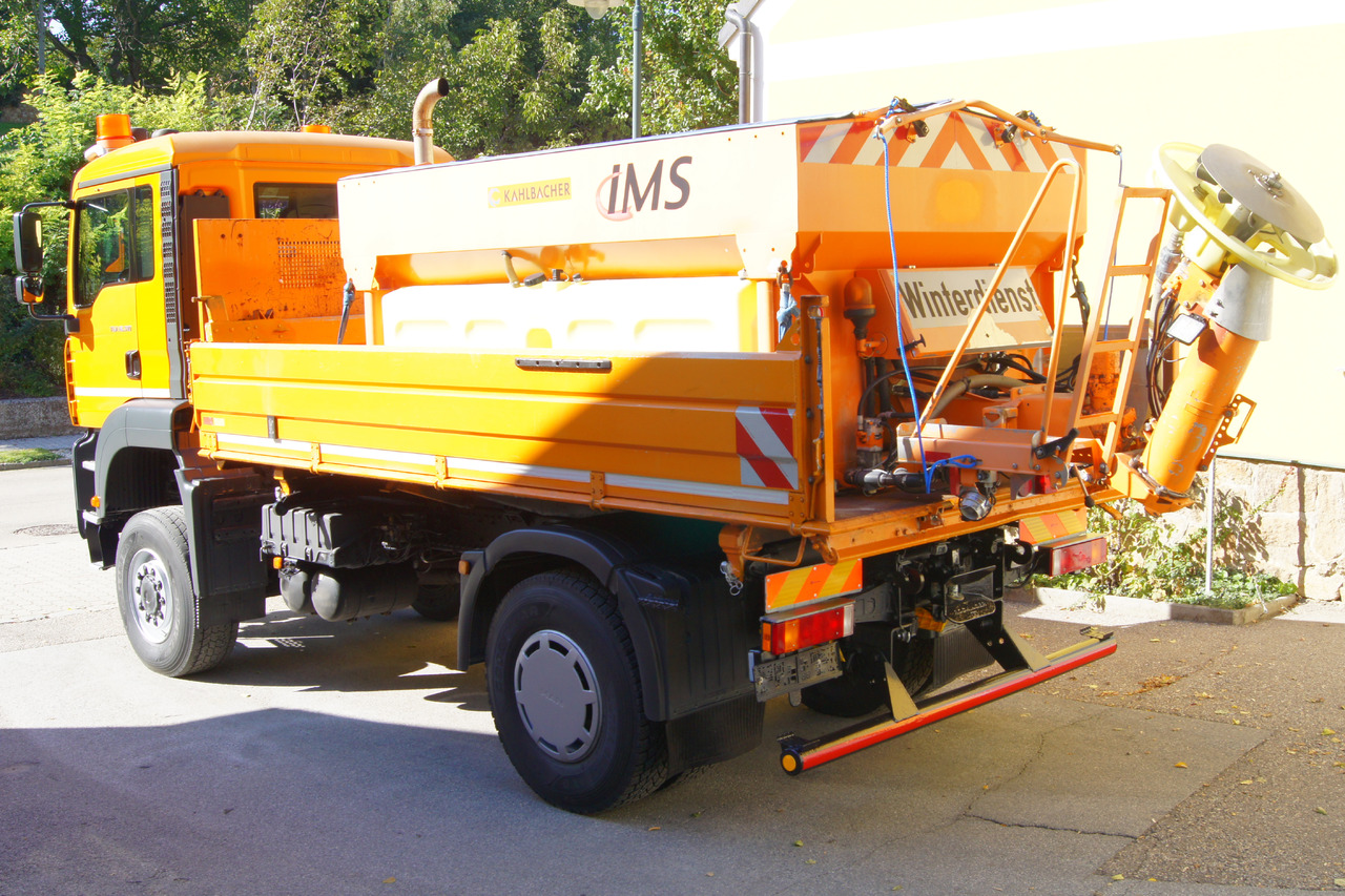 MAN TGA 18.310 BL 4x4/MEILLER/Salzstreuer/Winterdienst - Camion benne: photos 3 MAN TGA 18.310 BL 4x4/MEILLER/Salzstreuer/Winterdienst - Camion benne: photos 3