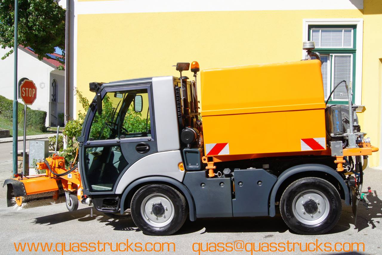 MULTICAR TREMO X56 Carrier CS/4x4/Euro 5/Besen/Wasserfass - Engin de déneigement: photos 2 MULTICAR TREMO X56 Carrier CS/4x4/Euro 5/Besen/Wasserfass - Engin de déneigement: photos 2