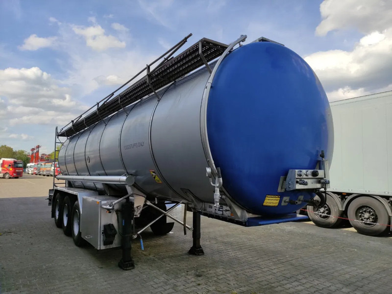 Burg 26165 liter Tankoplegger 1 kamer MET RVS Pomp - Semi-remorque citerne: photos 5 Burg 26165 liter Tankoplegger 1 kamer MET RVS Pomp - Semi-remorque citerne: photos 5