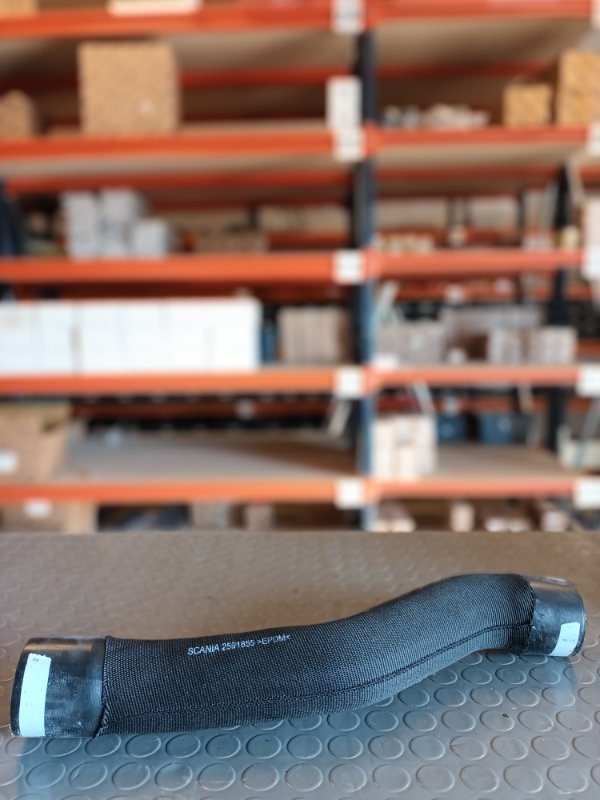SCANIA HOSE - 2591855 - Conduite/ Flexible de frein pour Camion: photos 1 SCANIA HOSE - 2591855 - Conduite/ Flexible de frein pour Camion: photos 1