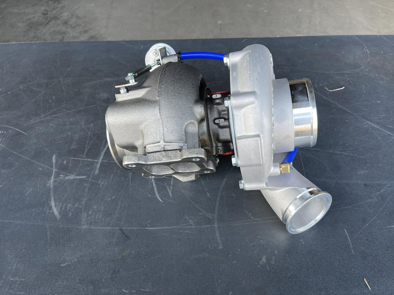SCANIA TURBOCHARGER DC13 PDE 2731993, 2552125 - Turbocompresseur pour Camion: photos 5 SCANIA TURBOCHARGER DC13 PDE 2731993, 2552125 - Turbocompresseur pour Camion: photos 5