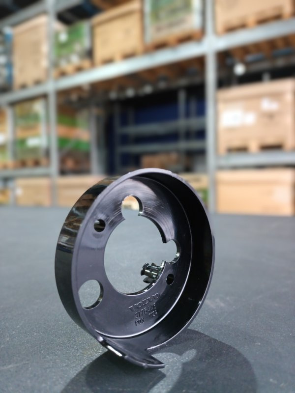 VOLVO COVER - 3176446 - Cabine et intérieur pour Camion: photos 1 VOLVO COVER - 3176446 - Cabine et intérieur pour Camion: photos 1