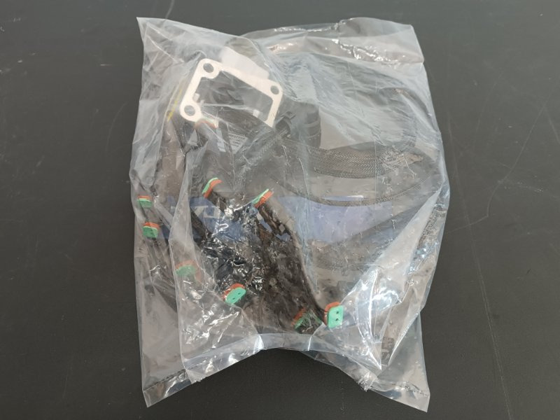 VOLVO WIRING HARNESS 17528428 - Câble/ Fil pour Camion: photos 2 VOLVO WIRING HARNESS 17528428 - Câble/ Fil pour Camion: photos 2