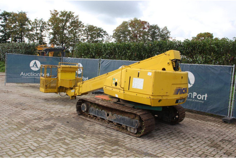 Aichi SR123/ISF403 - Nacelle télescopique: photos 3 Aichi SR123/ISF403 - Nacelle télescopique: photos 3