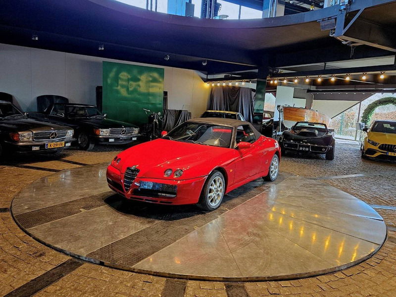 Alfa Romeo Spider (916 - update 3) _ 2.0 TS - Berline: photos 4 Alfa Romeo Spider (916 - update 3) _ 2.0 TS - Berline: photos 4