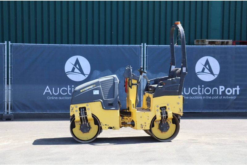 Bomag BW 80 AD-5 - Compacteur: photos 1 Bomag BW 80 AD-5 - Compacteur: photos 1