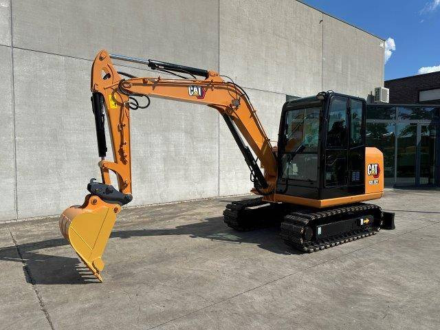 Caterpillar 305.5E2 - Pelle sur chenille: photos 1 Caterpillar 305.5E2 - Pelle sur chenille: photos 1