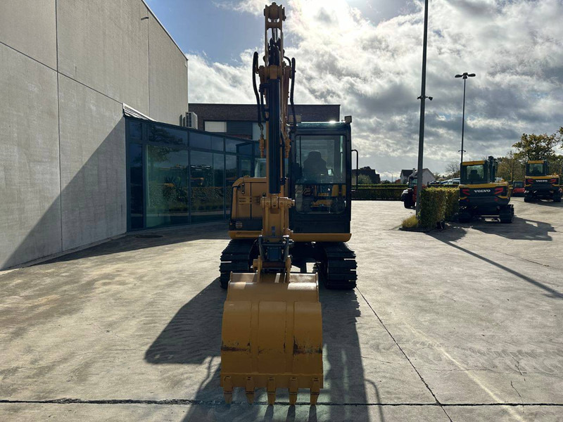 Caterpillar 305.5E2 - Pelle sur chenille: photos 2 Caterpillar 305.5E2 - Pelle sur chenille: photos 2