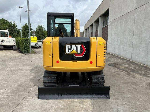 Caterpillar 305.5E2 - Pelle sur chenille: photos 5 Caterpillar 305.5E2 - Pelle sur chenille: photos 5