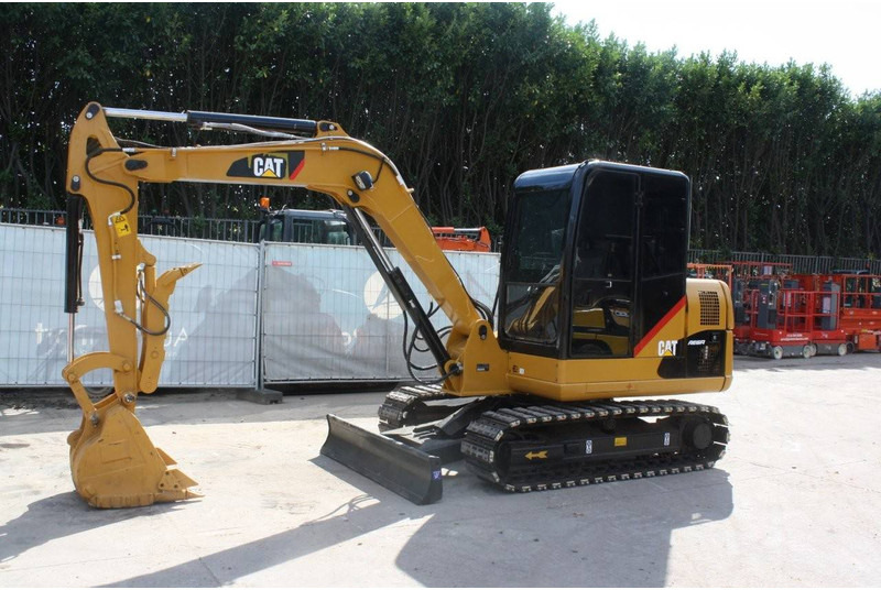 Caterpillar 306 - Pelle sur chenille: photos 1 Caterpillar 306 - Pelle sur chenille: photos 1